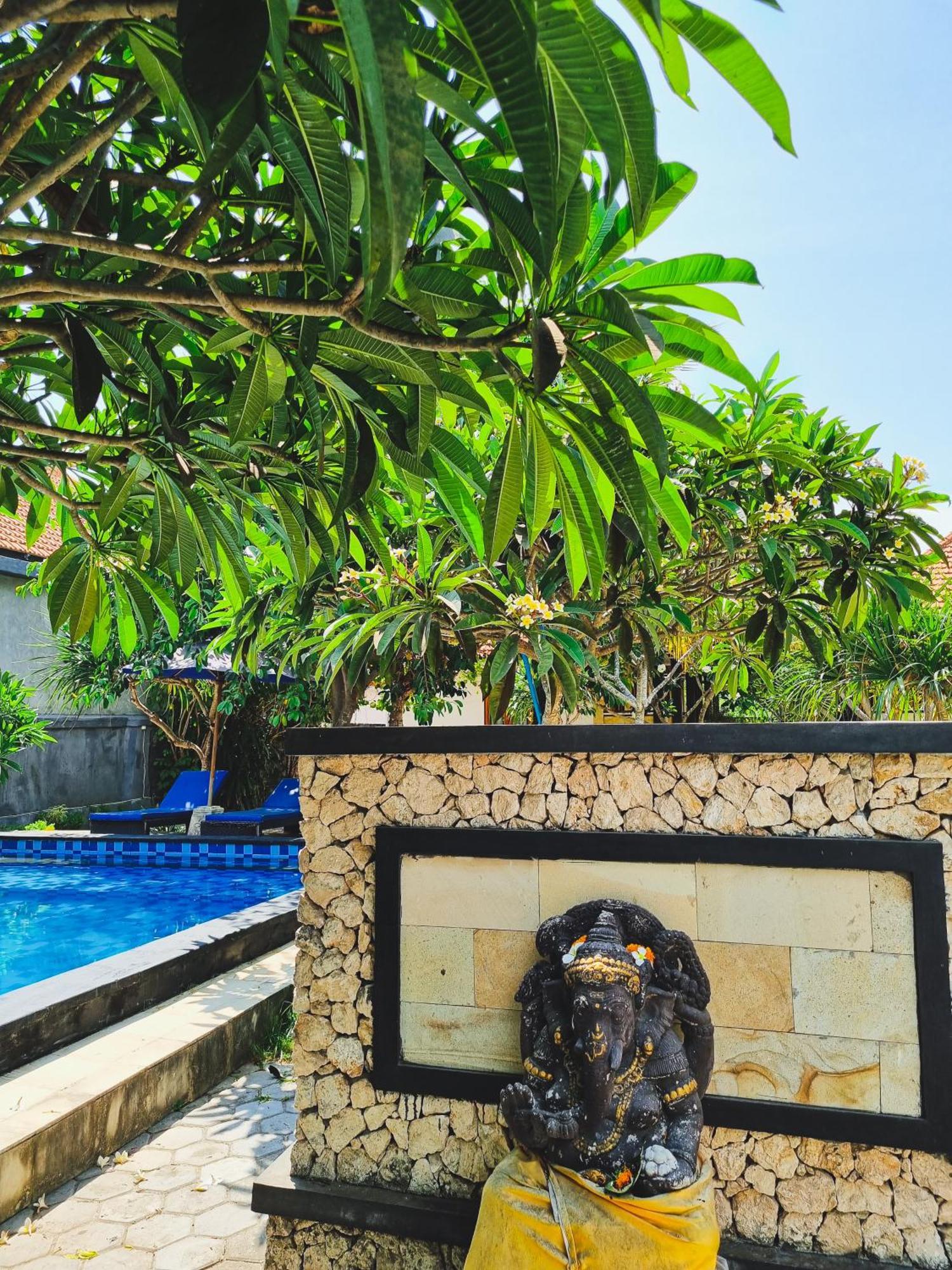 Hokita Home Stay Lembongan Exterior foto