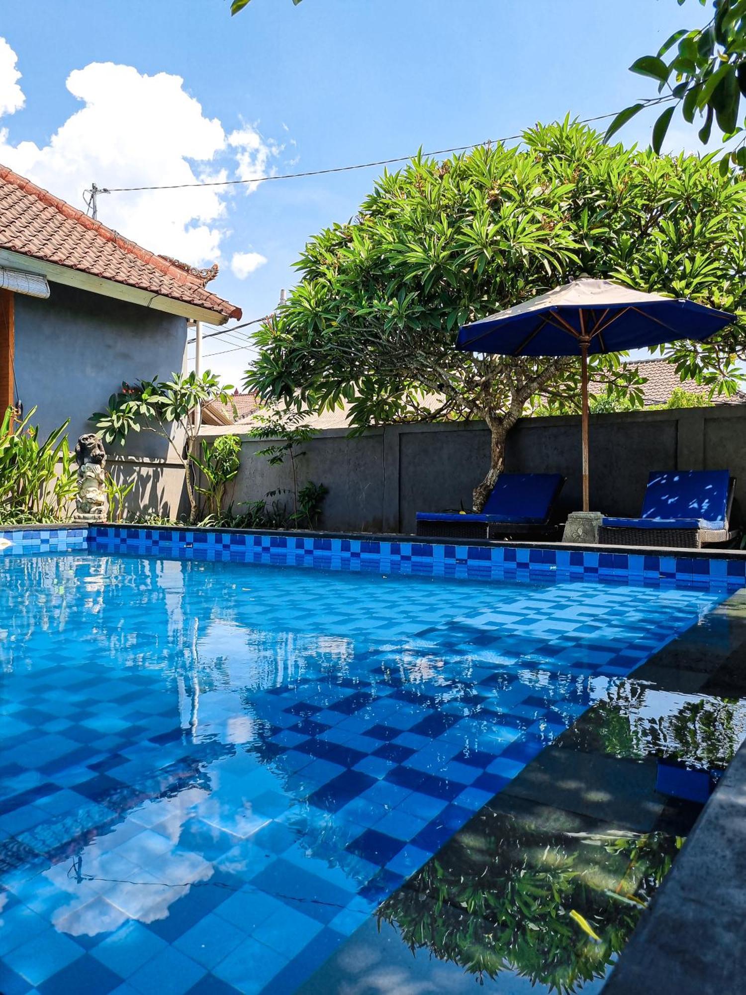 Hokita Home Stay Lembongan Exterior foto